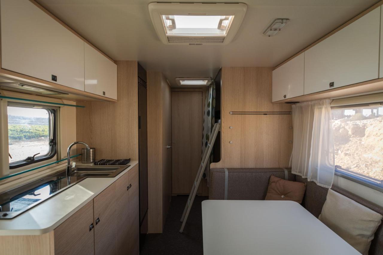 Itav Bateva Caravans - ייטב בטבע קרוואנים Mitzpe Ramon Exterior foto