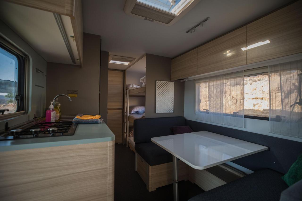 Itav Bateva Caravans - ייטב בטבע קרוואנים Mitzpe Ramon Exterior foto