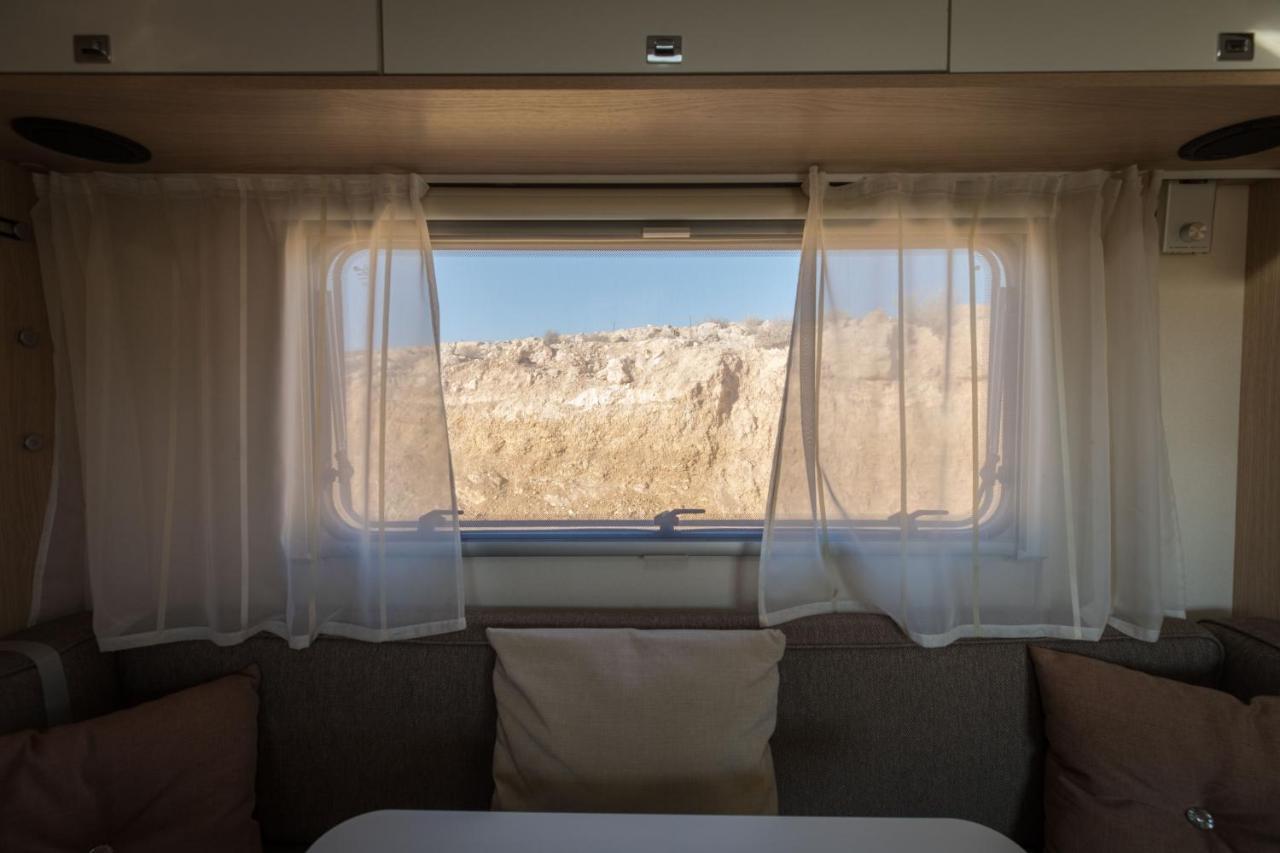 Itav Bateva Caravans - ייטב בטבע קרוואנים Mitzpe Ramon Exterior foto